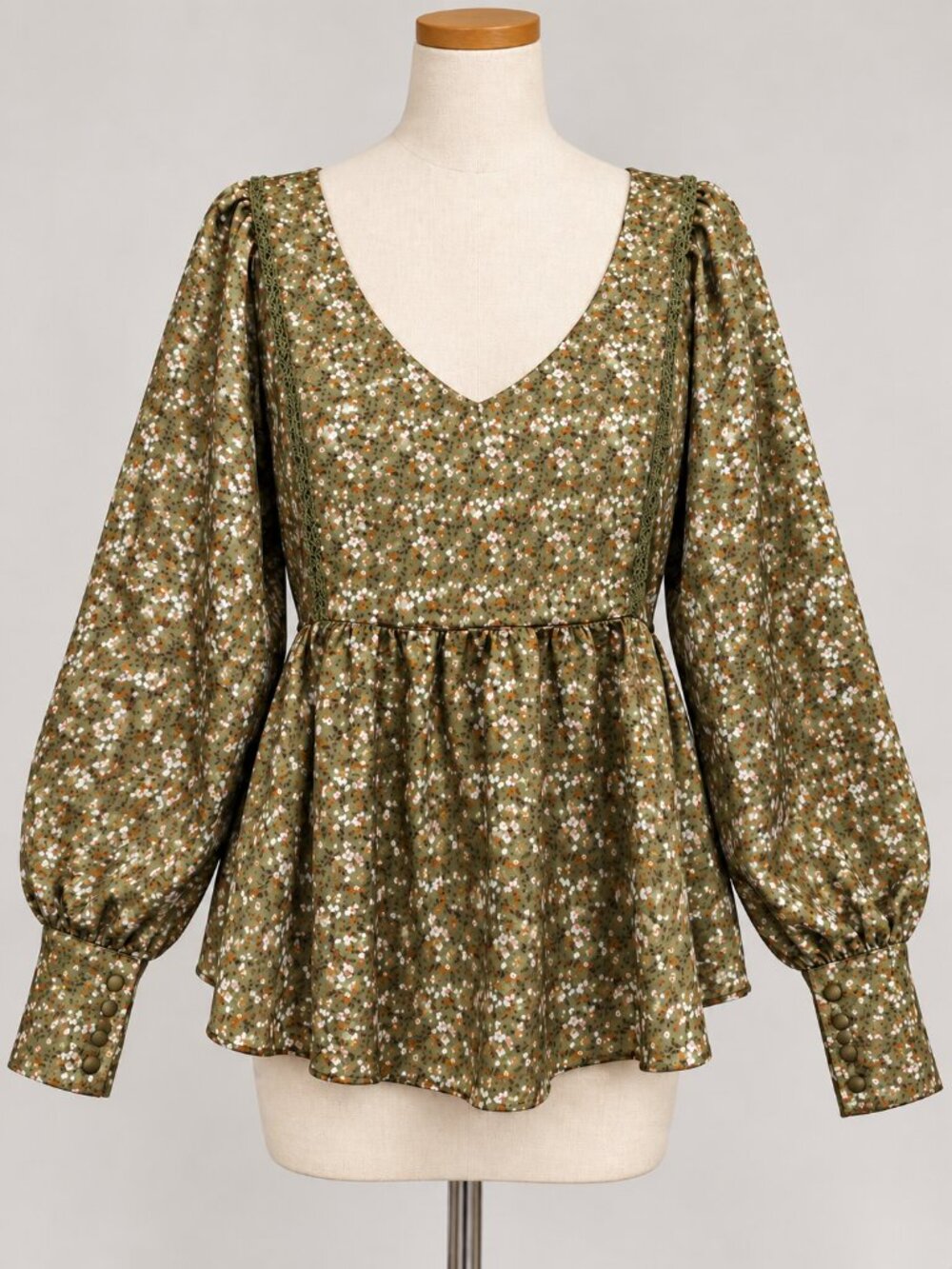 HEYSON NWT Olive Floral Peplum Blouse Lace Balloon Sleeve Top L
